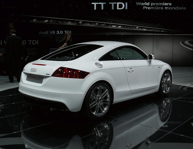 Audi_TT20TDI_quattro_P1080424_800.jpg