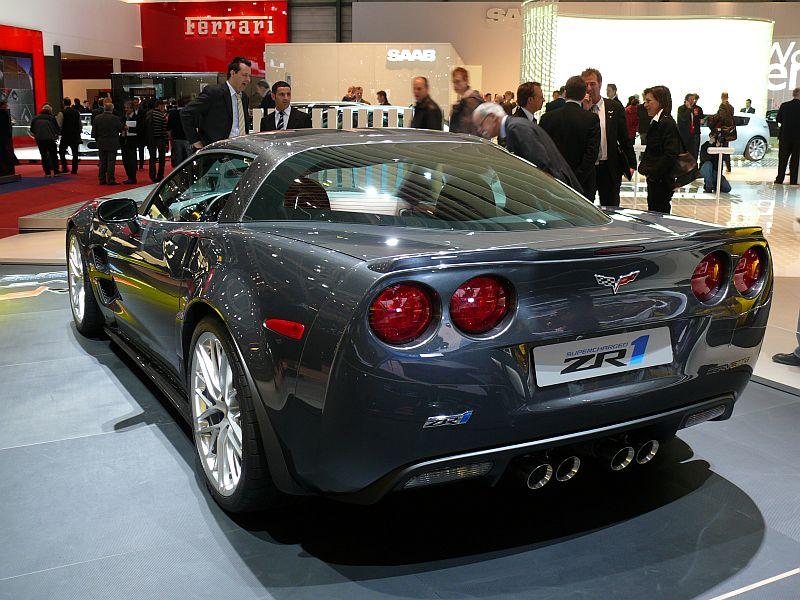 GM_Chevrolet_Corvette_P1090184_800.jpg