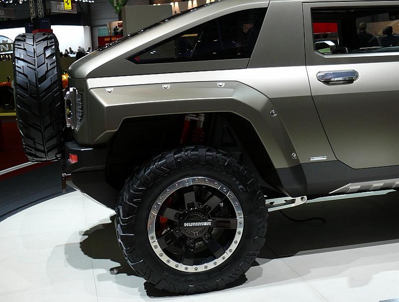 Hummer_HX_P1080568_800.jpg