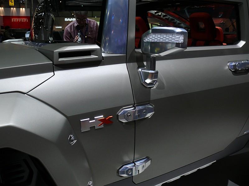 Hummer_HX_P1080588_800.jpg