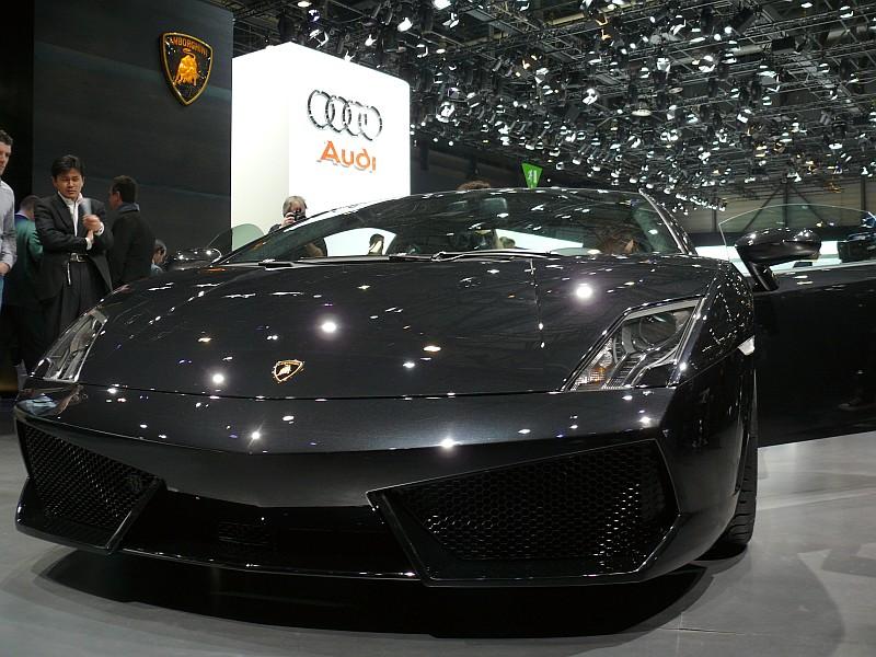 Lamborghini_P1090109_800.jpg