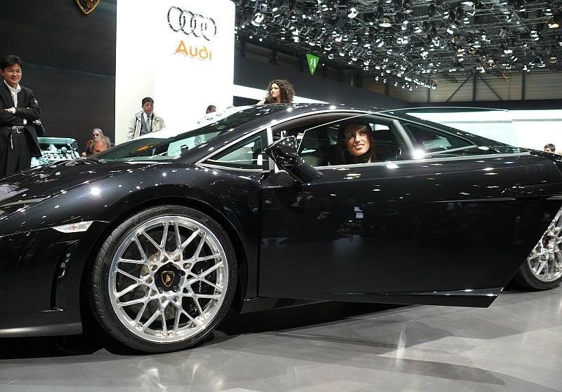 Lamborghini_P1090118_800.jpg