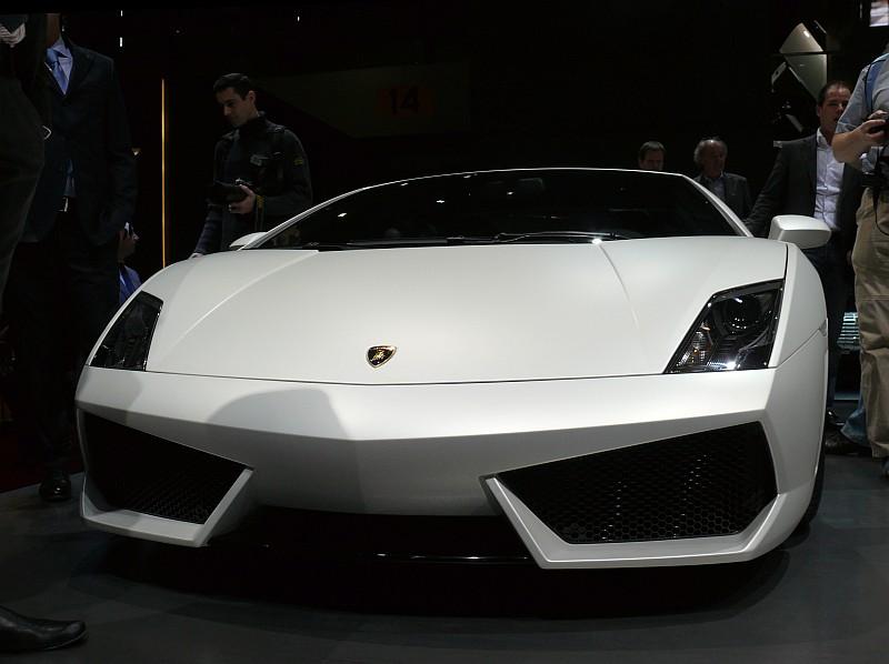 Lamborghini_P1090122_800.jpg