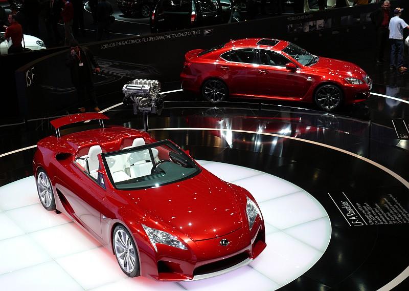 Lexus_P1080993_800.jpg