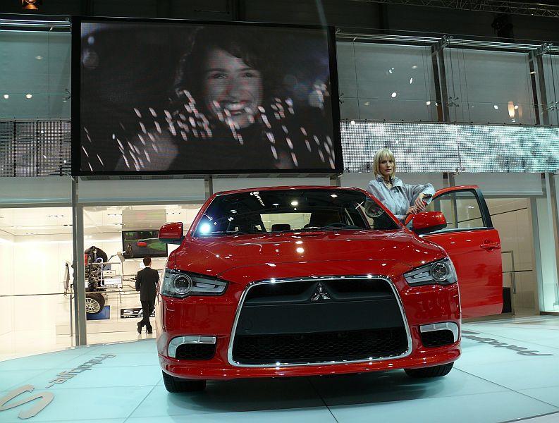 Mitsubishi_P1090295_800.jpg