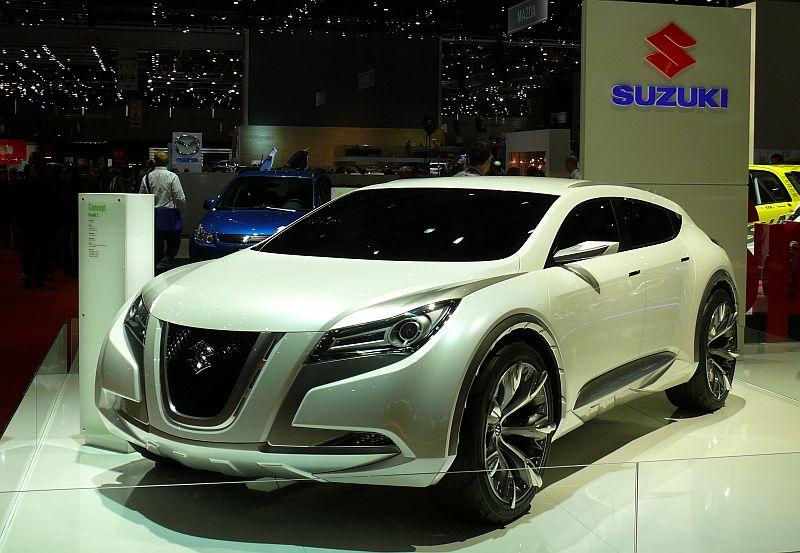 Suzuki_Kizashi2_P1080244_800.jpg