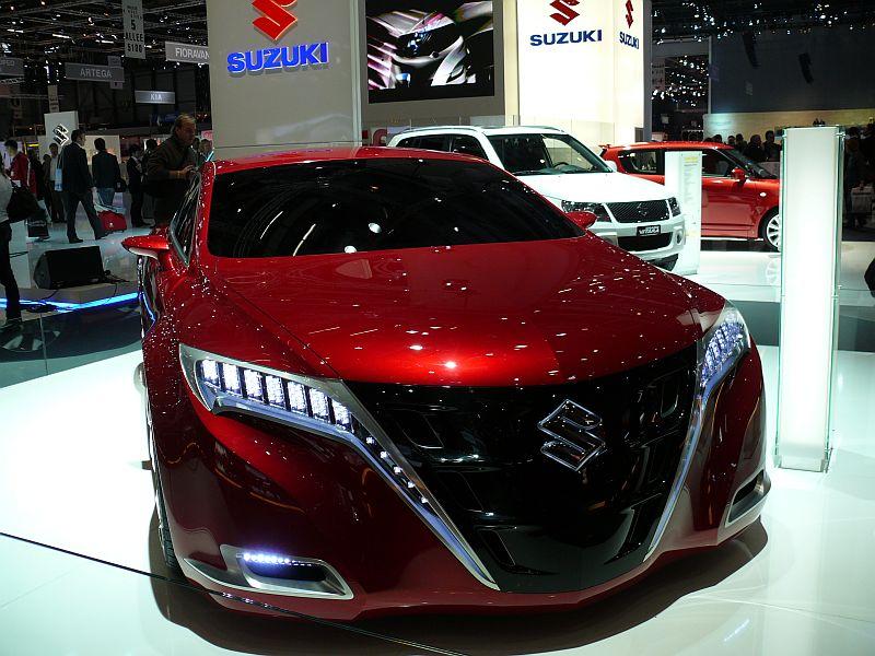 Suzuki_Kizashi_P1080260_800.jpg