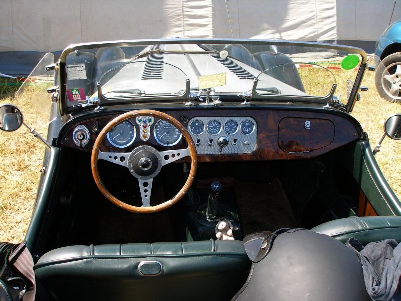 P5231887_800.jpg
